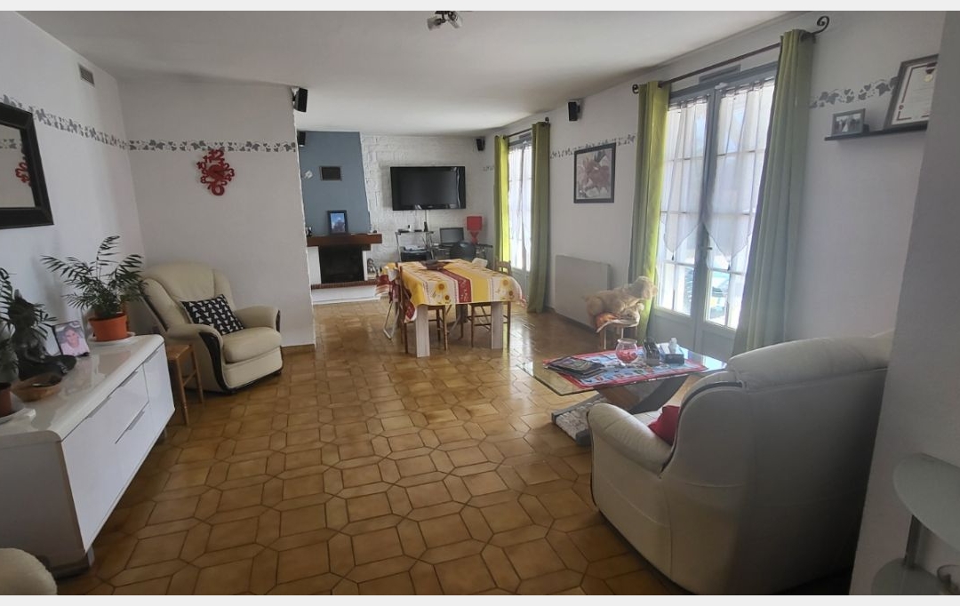 Annonces CAYENNE : Maison / Villa | SAINT-LAURS (79160) | 131 m2 | 258 500 € 